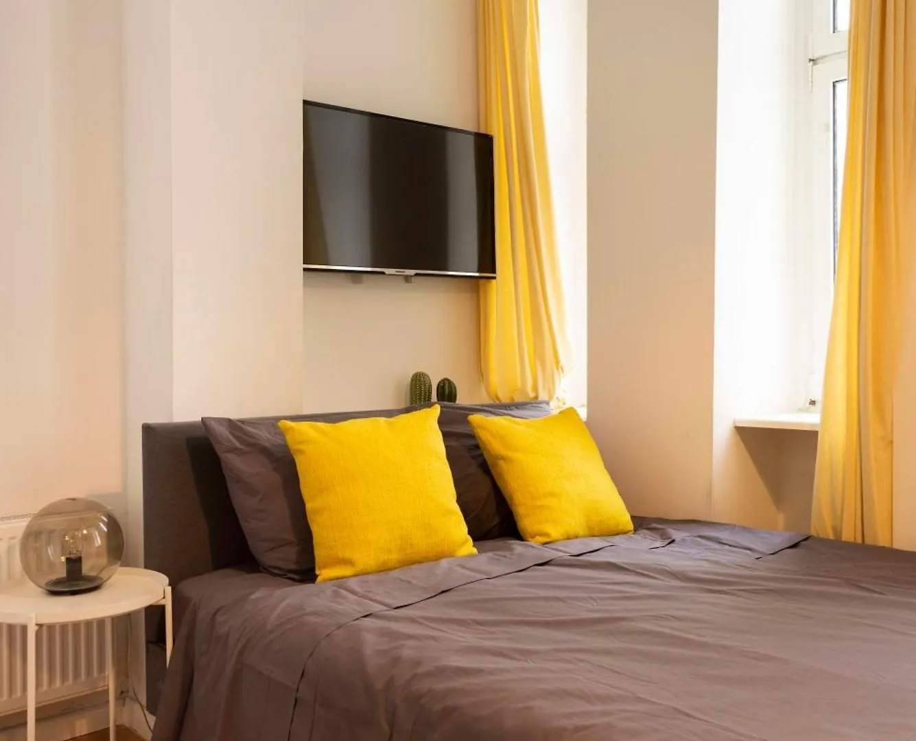 112 Joachim Hlinks Apartment Berlin