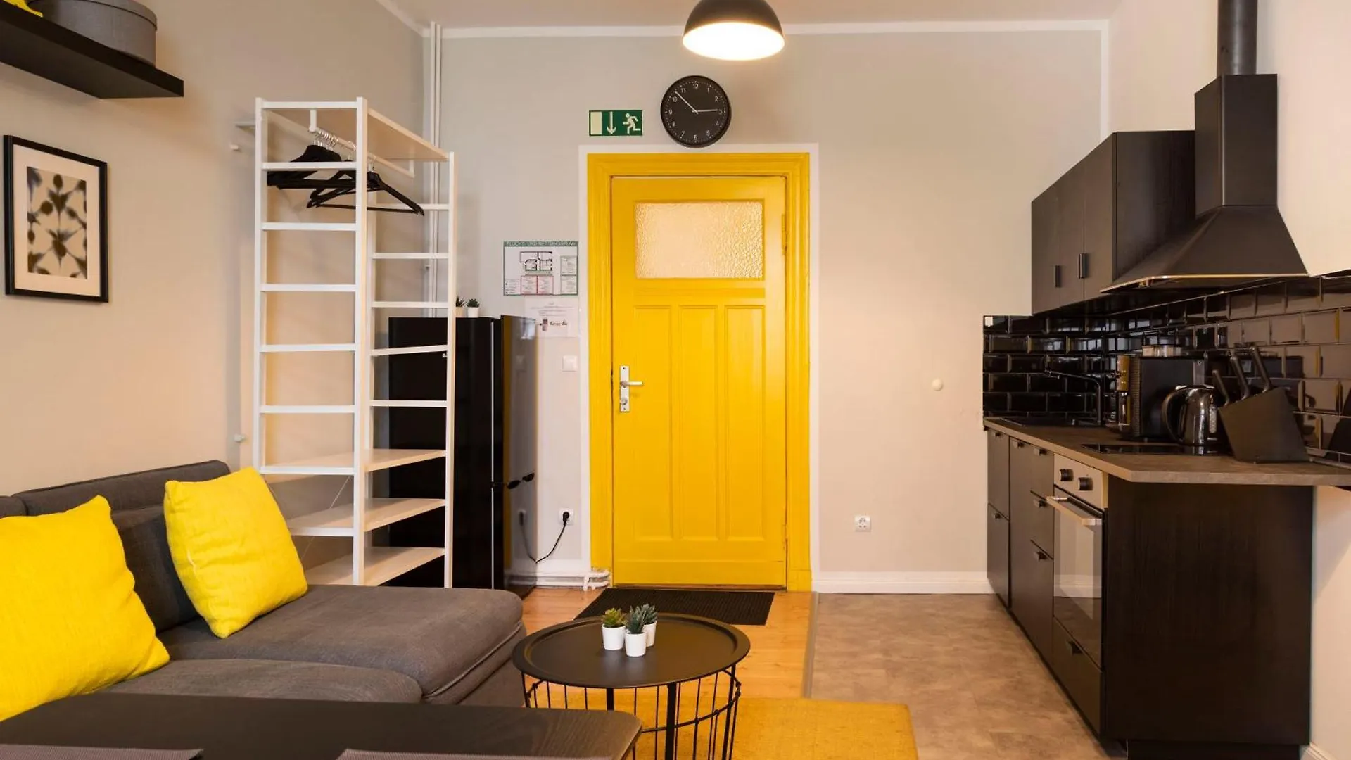 112 Joachim Hlinks Apartment Berlin Germany
