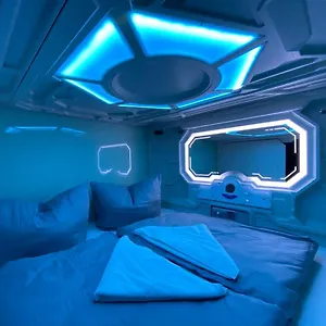 Space Night Capsule 호스텔