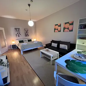  Lejlighed & Boardinghouse Friedrichshain-kreuzberg