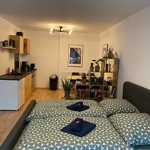 Apartament Zuhause Fuehlen In Kreuzberg, Berlin